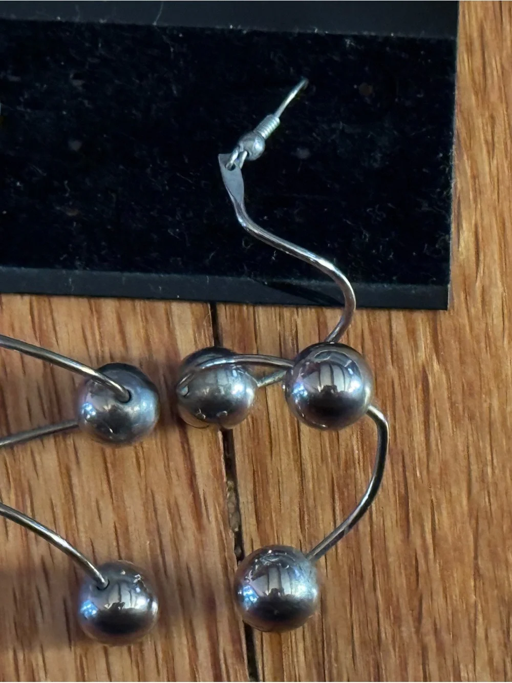 N/A modern silver